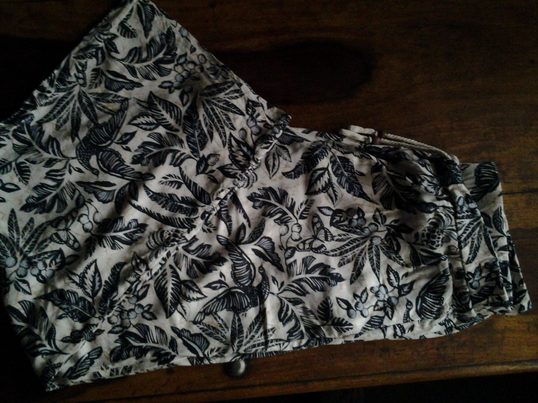 C&A Hosen: Pantalon léger, imprimé tropical, taille 38 – Neu (gemäss Beschreibung) aus MEYRIN von nf69