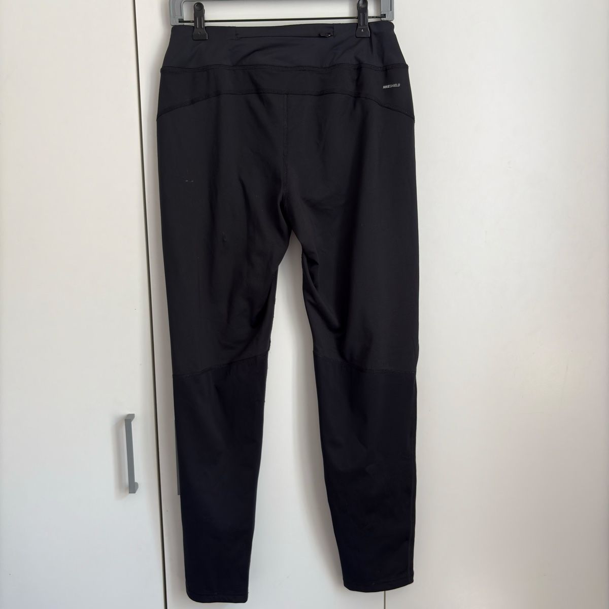Nike Hosen: Pantalon sport Nike  – Neu (gemäss Beschreibung) aus Moudon von TigerrrEye 1