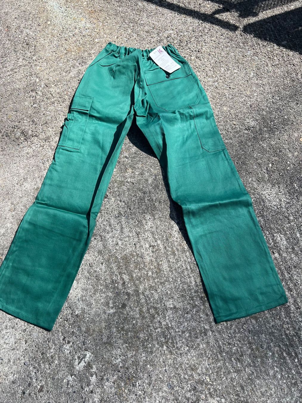Pantaloni: Arbeitshose grün Gr. 48 Neu – Nuovo (secondo la descrizione) da Schübelbach venduto da Dolly990_2 4