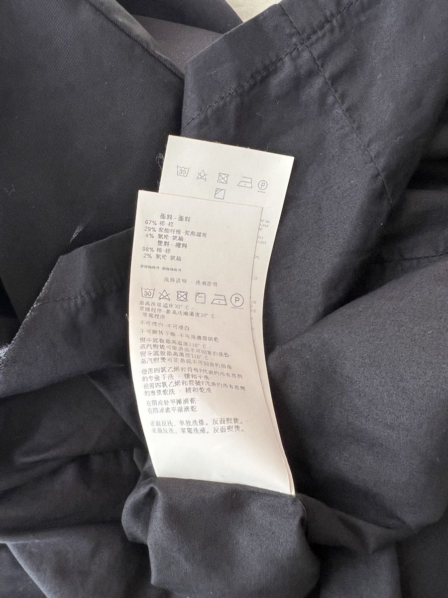 Armani Vestiti: Armani schwarzes Kleid Gr 36-38 – Usato da Basel venduto da Ksjusha 6