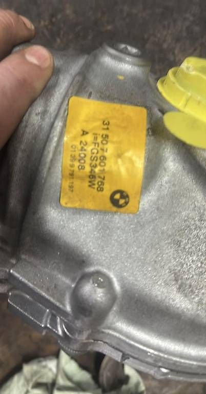 Tutti pezzi di ricambio auto: Vorderachs Differential BMW – Usato da Bilten venduto da Rennfahrerdani 1