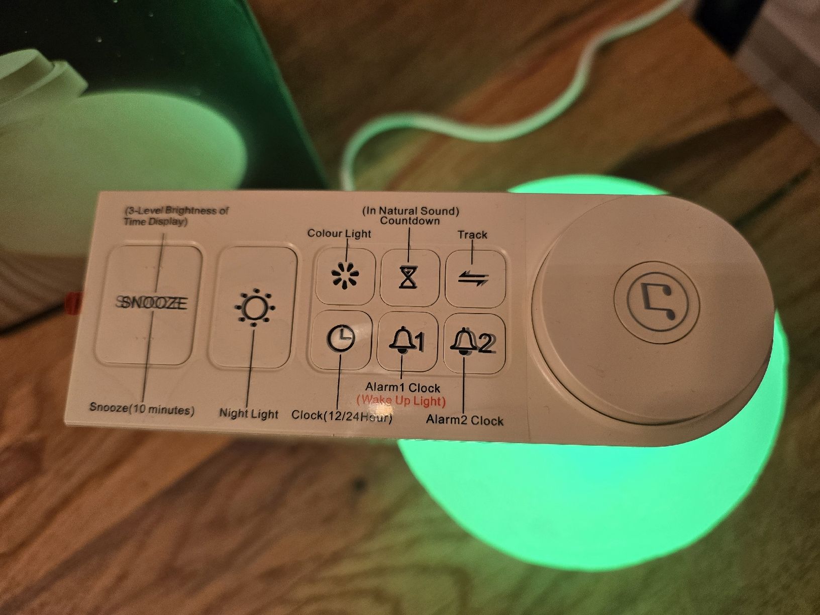 Sveglie: Lichtwecker mit Mondlampe – Nuovo e nell'imballaggio originale da Safenwil venduto da Flaboenel 2