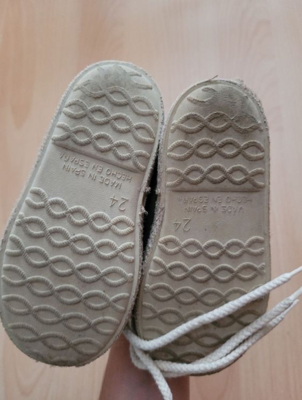 Chaussures garçon: spanische Schuhe gr. 24 Pisamonas – D'occasion à Inwil par Flower2325 1