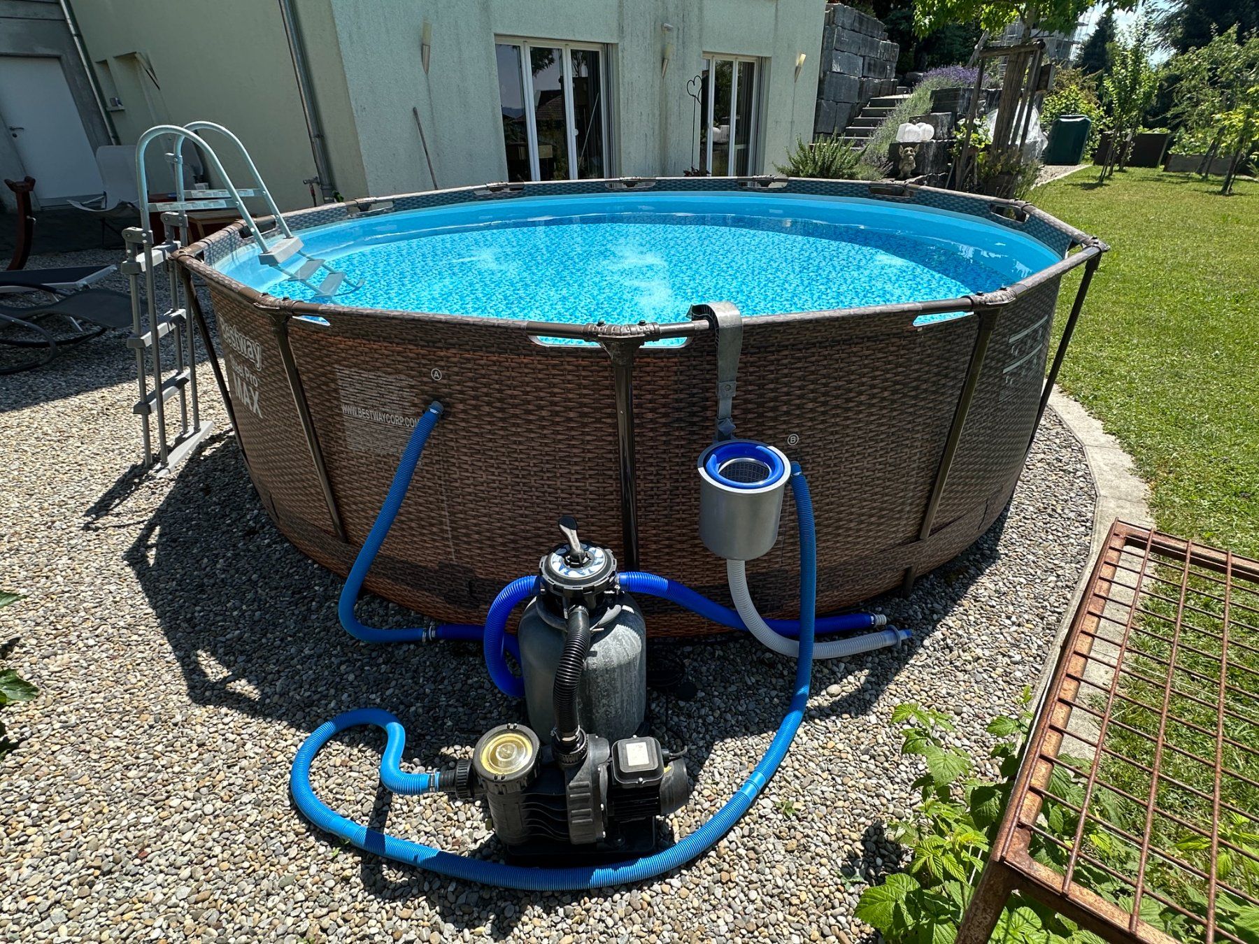 Bestway Piscines: Bestway Pool Set Rattan Optik 366x100cm – D'occasion à Andwil SG par marigo 4