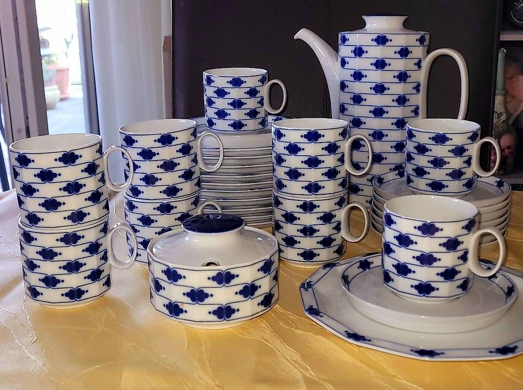 Set di piatti: Rosenthal Kaffeeservice zu verkaufen – Usato da Mauren venduto da NormannJ 2