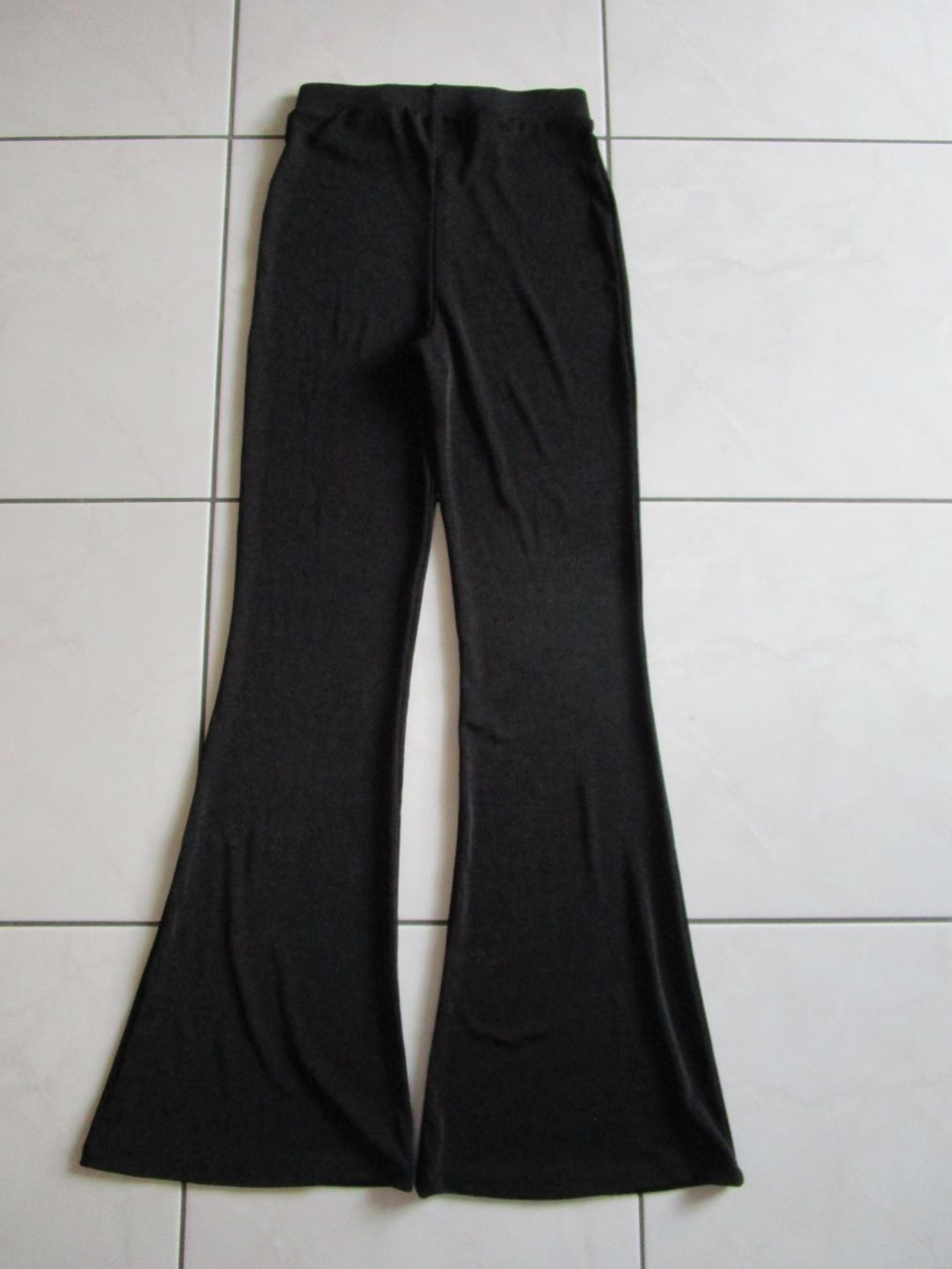 Pieces Pantalons: Hose Gr. S Pieces, stretchig – D'occasion à Volketswil par Megaissimo 2