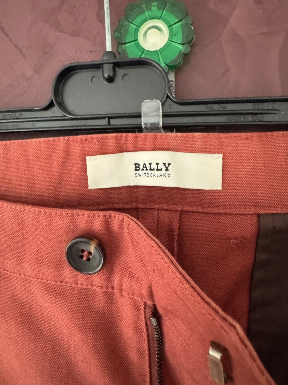 Bally Pantaloni: Bally Hose Herren  Baumwolle L 42 – Nuovo (secondo la descrizione) da Volketswil venduto da praxis12 2