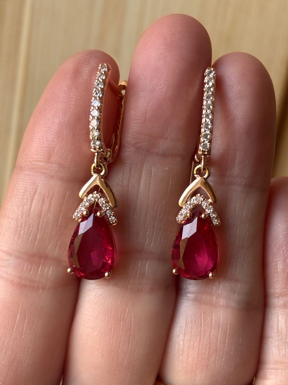 Ohrringe & -stecker: Boucles d'oreilles élégantes or & saphir – Neu (gemäss Beschreibung) aus Lausanne von mel2dreams 2