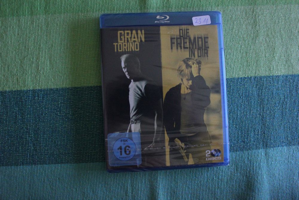 Gran Torino & Die Fremde in dir (2 Discs) [Blu-ray] | DVD | Kaufen auf ...