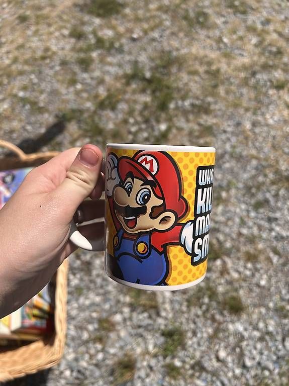 Tassen: Super Mario Tasse – Gebraucht aus Pfäffikon SZ von yello13 1