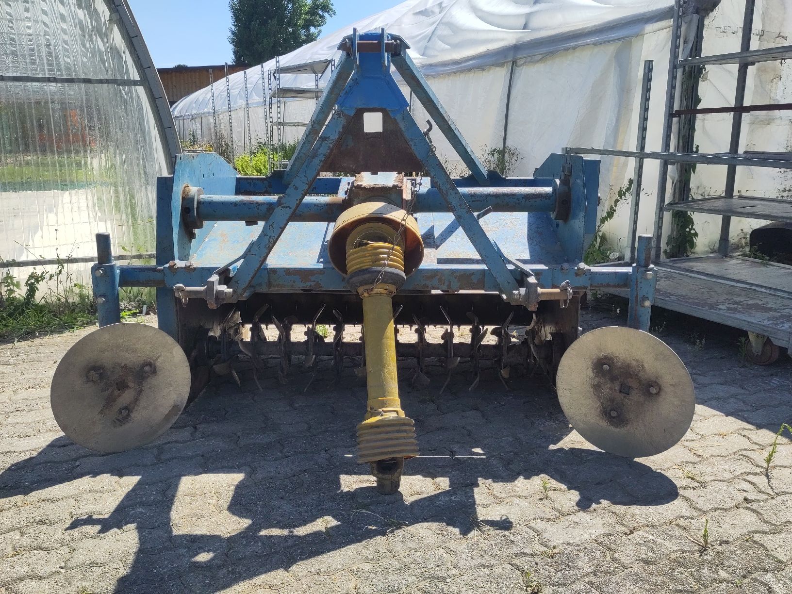Toutes les machines: Beetfräse Bärtschi Fobro  – D'occasion à Steffisburg par repondq