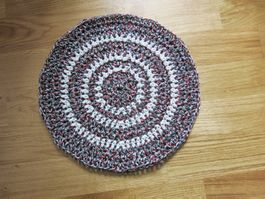Deckchen, Untersetzer, rund / ca 28cm