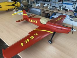Acron Kunstflugmodell mit 30ccm RCGF Benzinmotor 