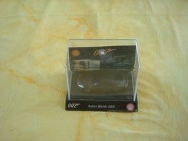 ASTON MARTIN DBS VON JAMES BOND 007