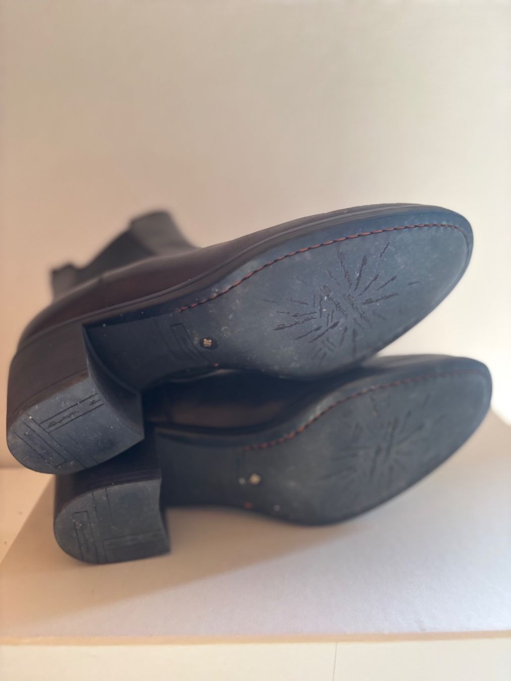 Santoni Scarpe da donna: 100% Santoni - Stiefelette schwarz - glanz – Usato da Weinfelden venduto da stella79 3