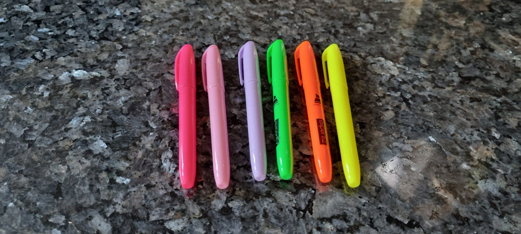Penna & Evidenziatori: Textmarker Set 6 Farben neu – Nuovo (secondo la descrizione) da egliswil venduto da Maggy6