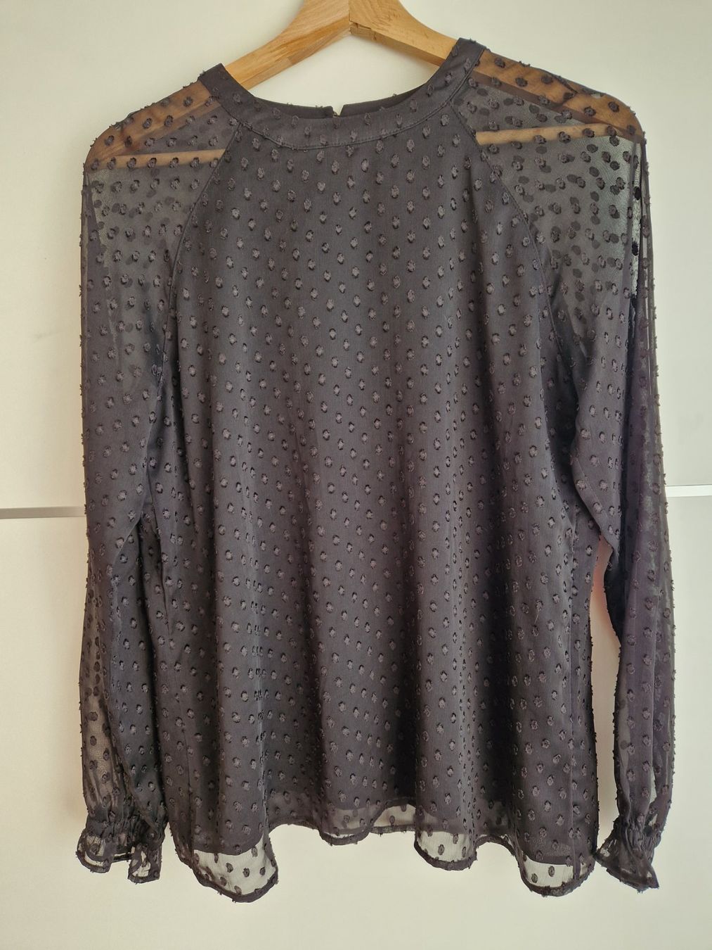 Esprit Camicette: Elegante schwarze Chiffon Bluse mit Tupfenmuster - Grösse S – Nuovo (secondo la descrizione) da Wabern venduto da ali_bkd2