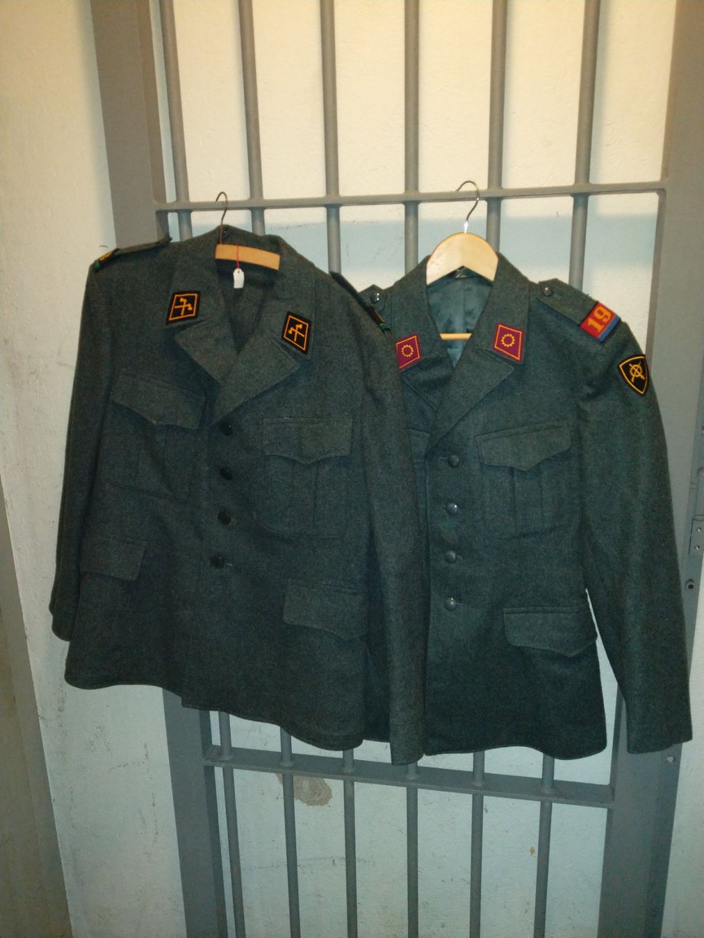 Armée suisse Uniformes: Uniformjacken Schweizer Armee – D'occasion à Schüpfheim par Mg6170 3