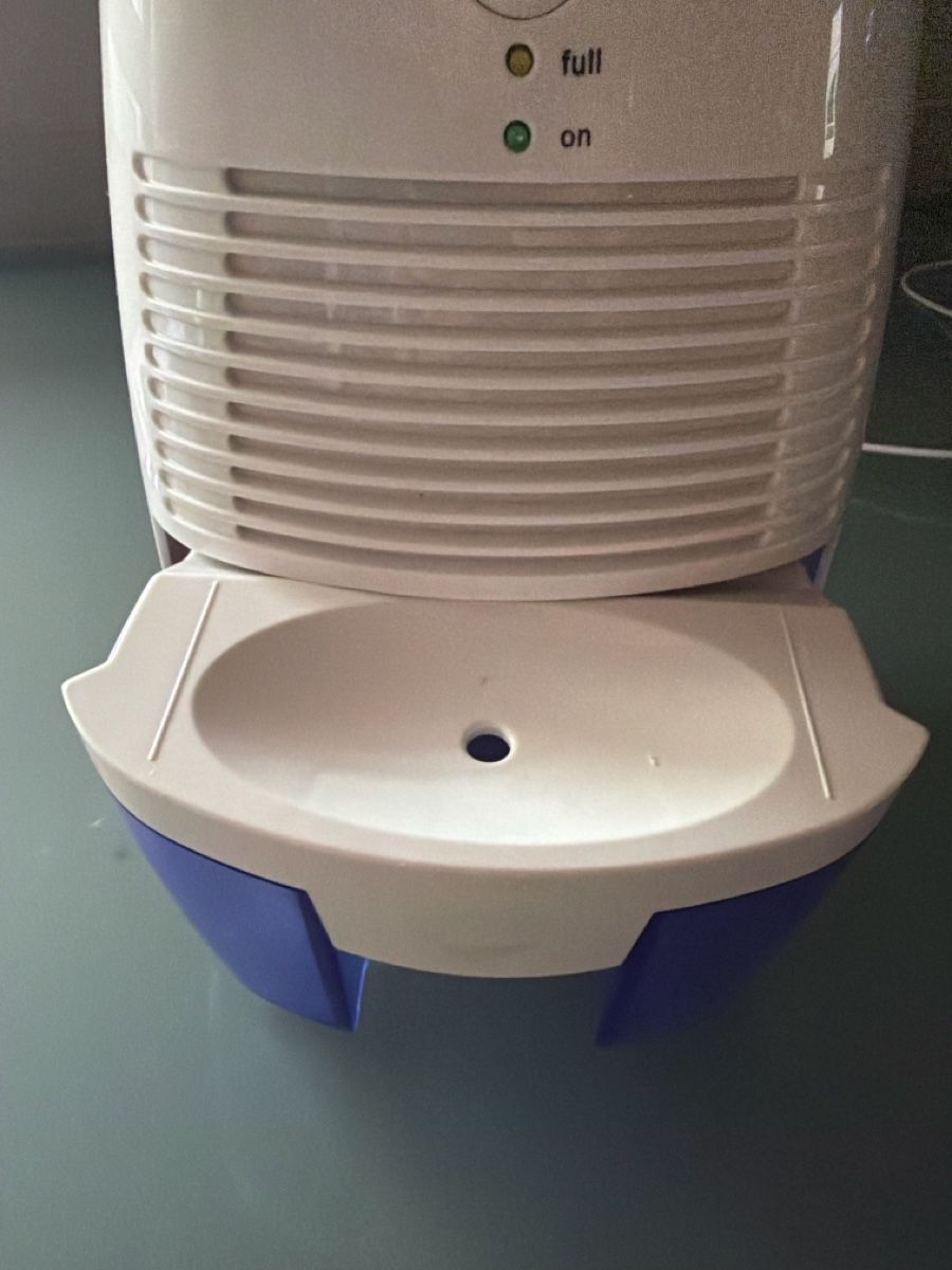 Deumidificatori: Mini Entfeuchter BL-800 gut erhalten mit USB Kabel – Nuovo (secondo la descrizione) da Mellingen venduto da samu_c10 1