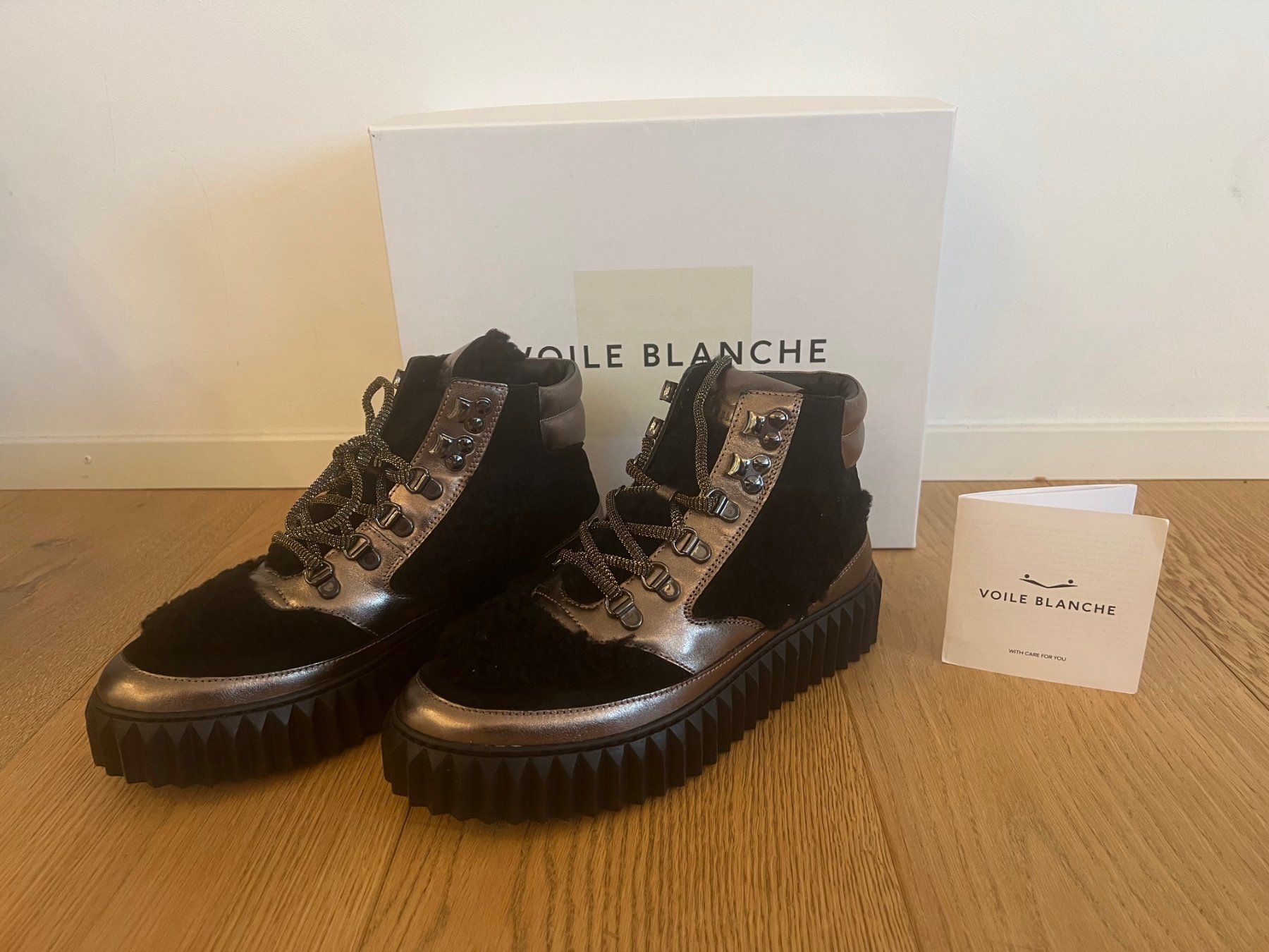 Scarpe da donna: Schnürstiefeletten Viole Blanche Gr. 38 – Usato da Horgen venduto da jes_tx9v