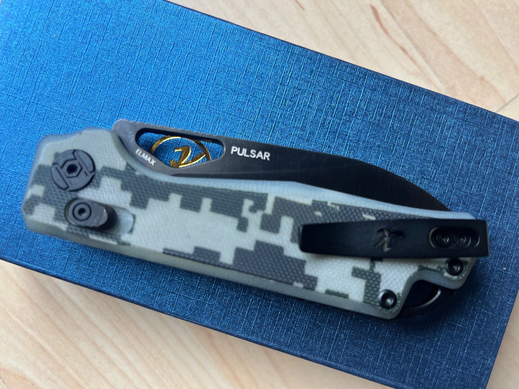 Coltelli tascabile: Kunwu Knives Pulsar XT Lock Blue Camo EDC Folder Messer – Usato da St. Niklaus VS venduto da wildholzmann 1