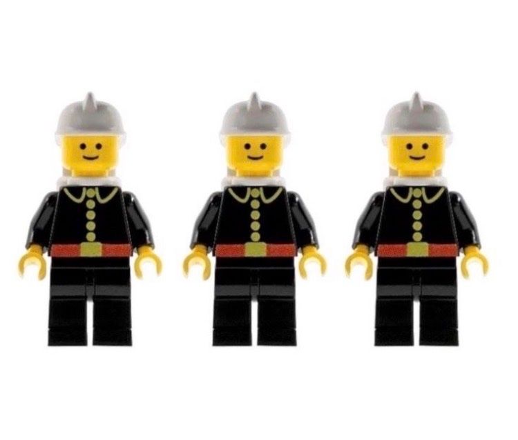 Lego Kit di costruzioni: 3x firec018 Fire Classic with Air Tanks LEGO – Usato da Teufenthal AG venduto da The_BrickVault