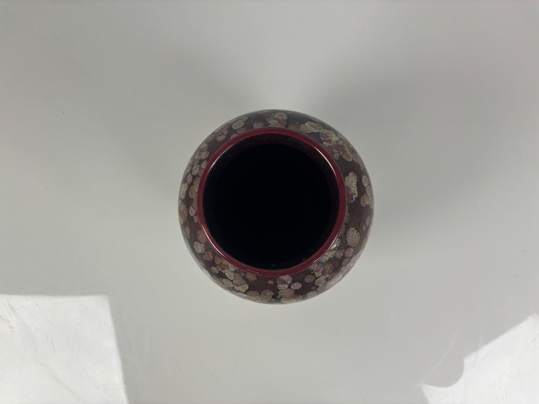 Vasi & Recipienti: Vase mit Punkten – Usato da Wettingen venduto da Wendemarket 2