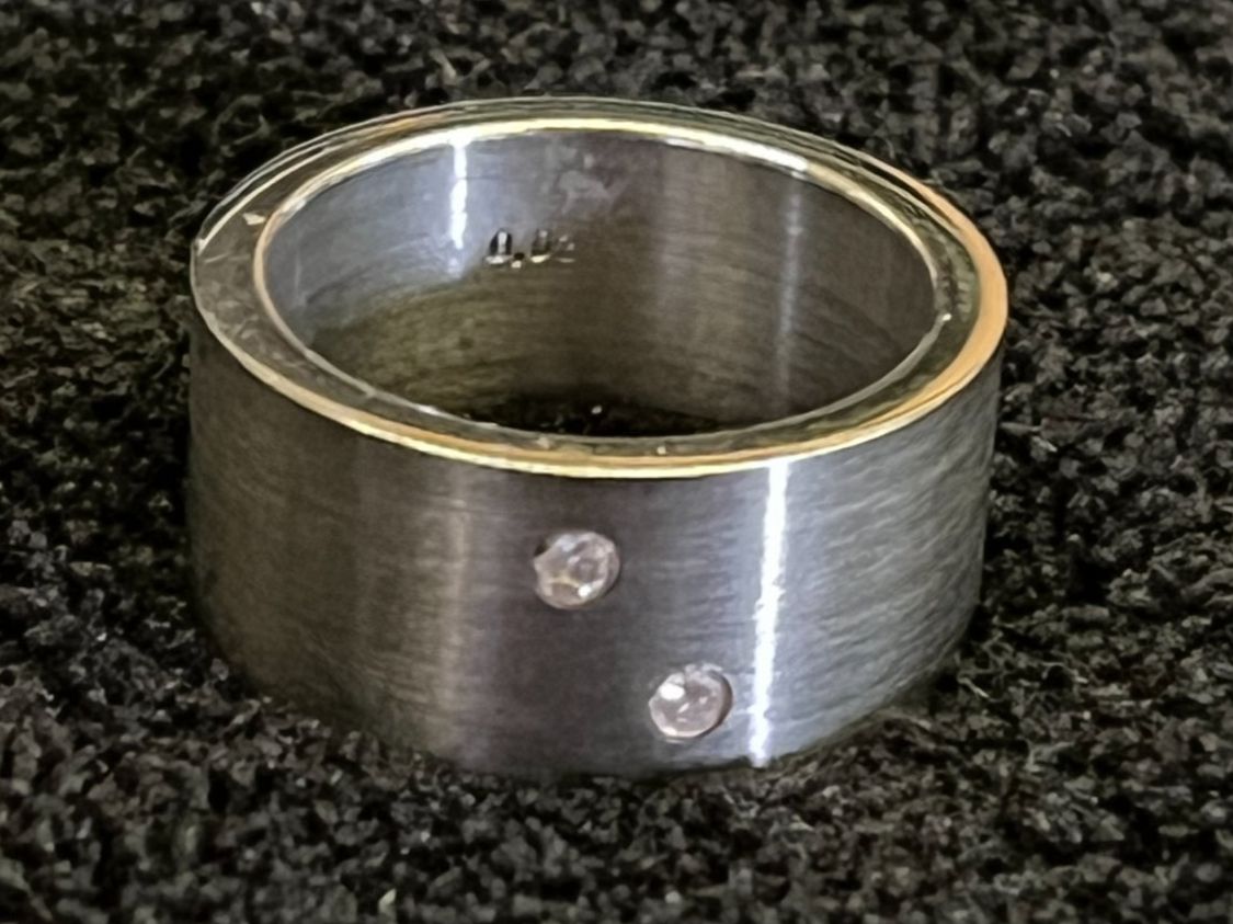 Ringe: Ring Stahl Gold Diamant – Gebraucht aus Bettwiesen von wicking27 1