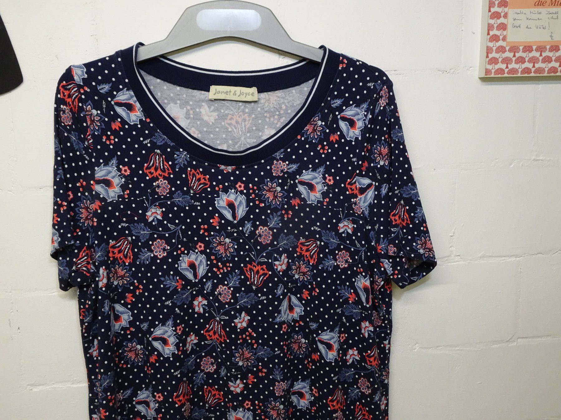 T-shirt: Shirt Sommer bunt Gr. 48/50 – Usato da Grüt (Gossau ZH) venduto da spitzig