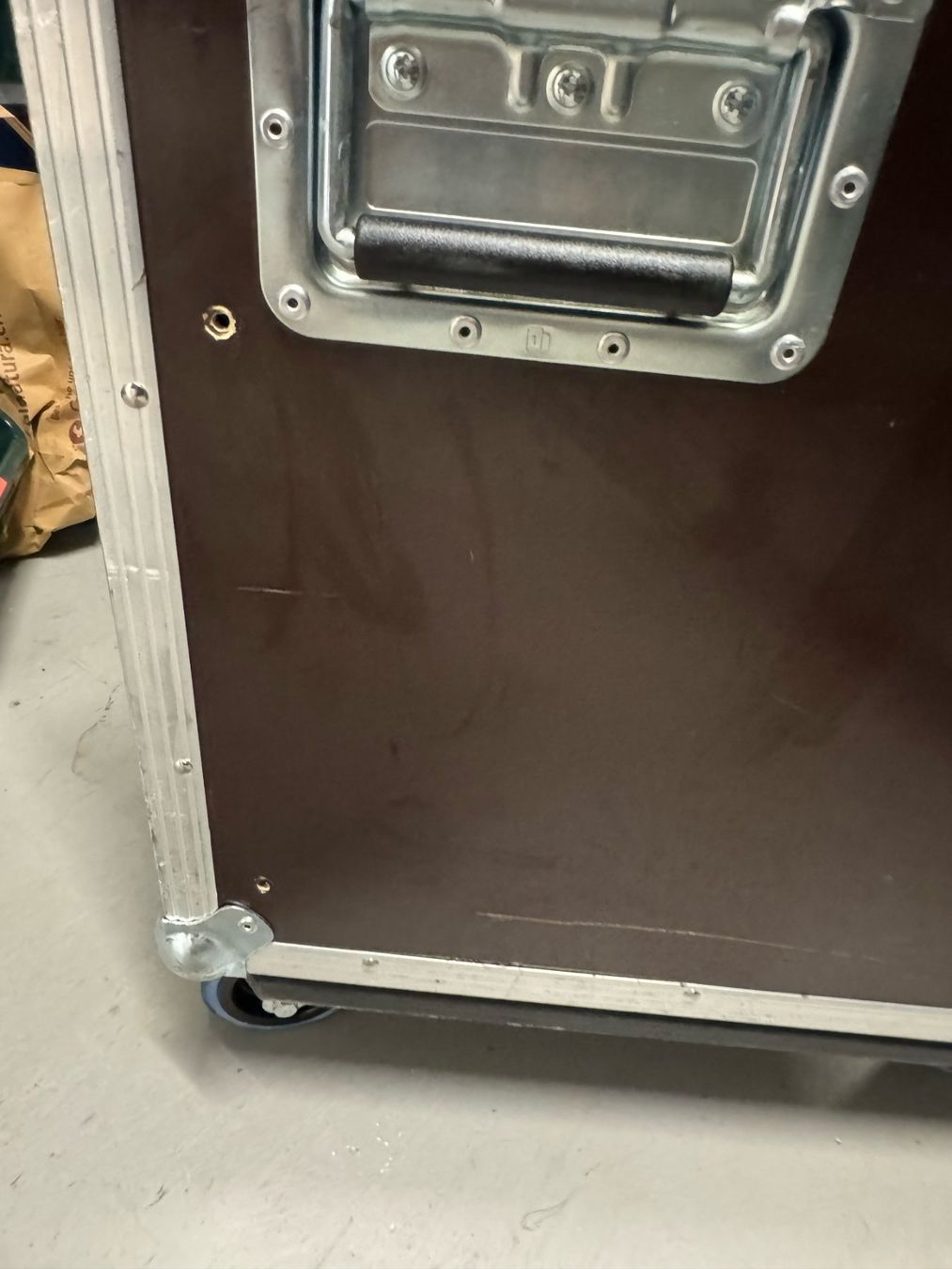 Autres accessoires: Thon L-Rack 15HE 45 mit Rollen – D'occasion à Zürich par  5