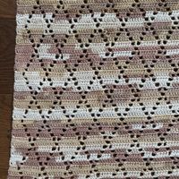 Tischdecke / Mitteldecke, gehäkelt in über 60 Stunden