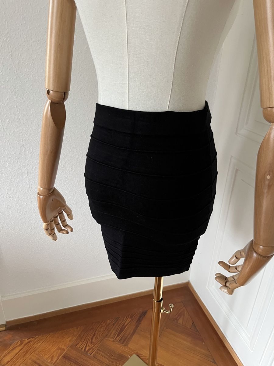 Röcke: Charlotte Russe Black Mini Skirt, Size S, Ribbed Style – Gebraucht aus Mies von Nib2011 5