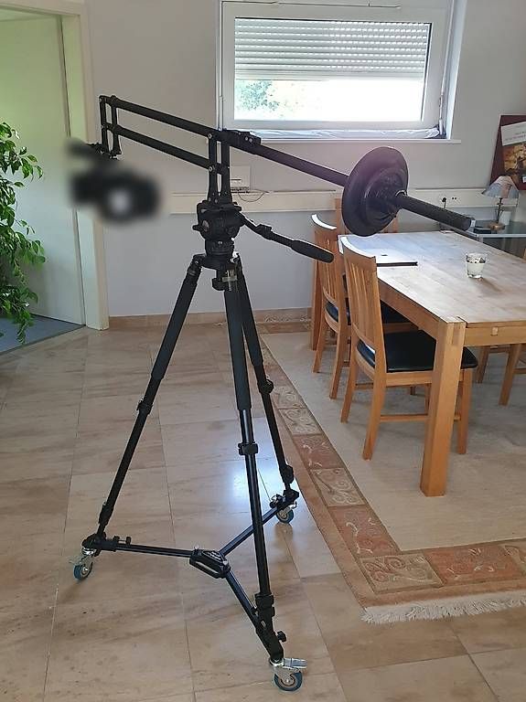 Altro in Decorazioni & Accessori: Trépied vidéo pro E-Image 761 AT et tête GH06 – Usato da Farvagny-le-Grand venduto da Quent 1