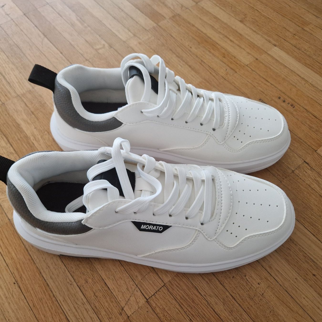 Scarpe da uomo: Sneaker  aus Leder von Antony Morato – Nuovo e nell'imballaggio originale da Luzern venduto da real014