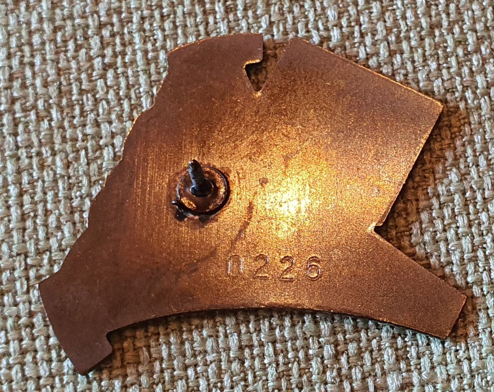 Placchette & Badge: L414 - Pin Feld Schützen Saarfallschiessen – Usato da Reinach BL venduto da Boston-Verkauf 1