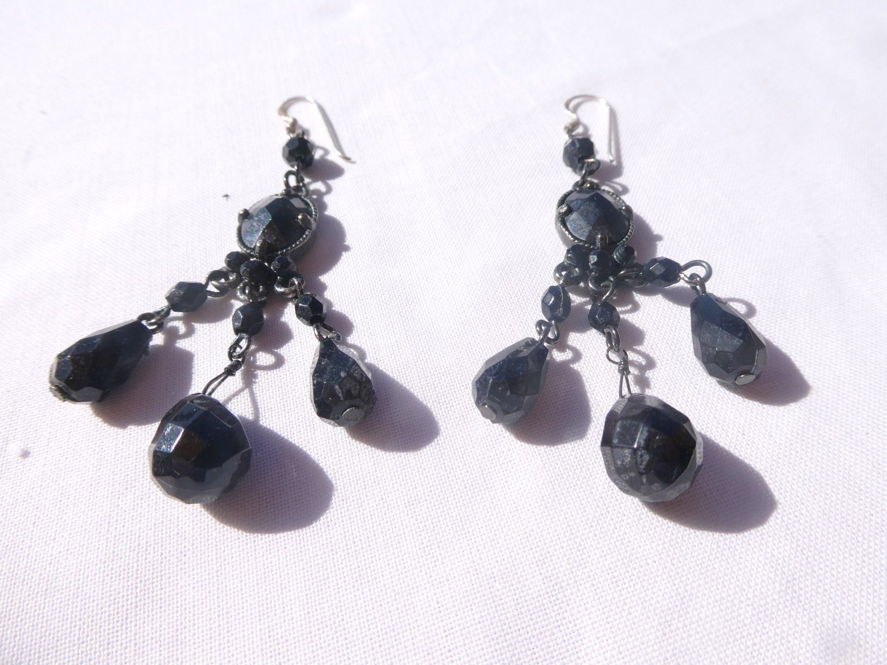 Ohrringe & -stecker: Ohrhänger, Glasperlen, Modeschmuck – Gebraucht aus Gattikon von kaandooh
