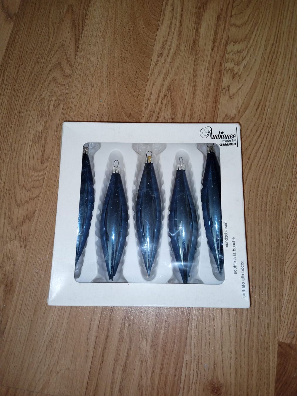Tutte le decorazioni: 5 blaue Christbaumkugeln,Alles muss raus – Usato da Biberist venduto da DerRegenbogenfisch