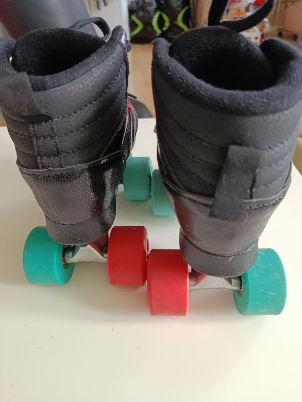 Oxelo Pattini in linea & Pattini a rotelle: Oxelo Kinder Rollschuhe Gr. 32 – Usato da Wattwil venduto da sunicheyenne 2