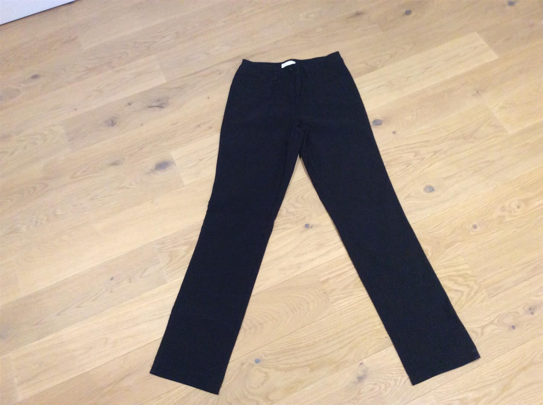 Hosen: Hose schwarz Grösse 38 – Gebraucht aus Wetzikon ZH von Laube02