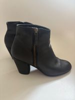 Schwarze Stiefeletten, Echt Leder, Grösse 38