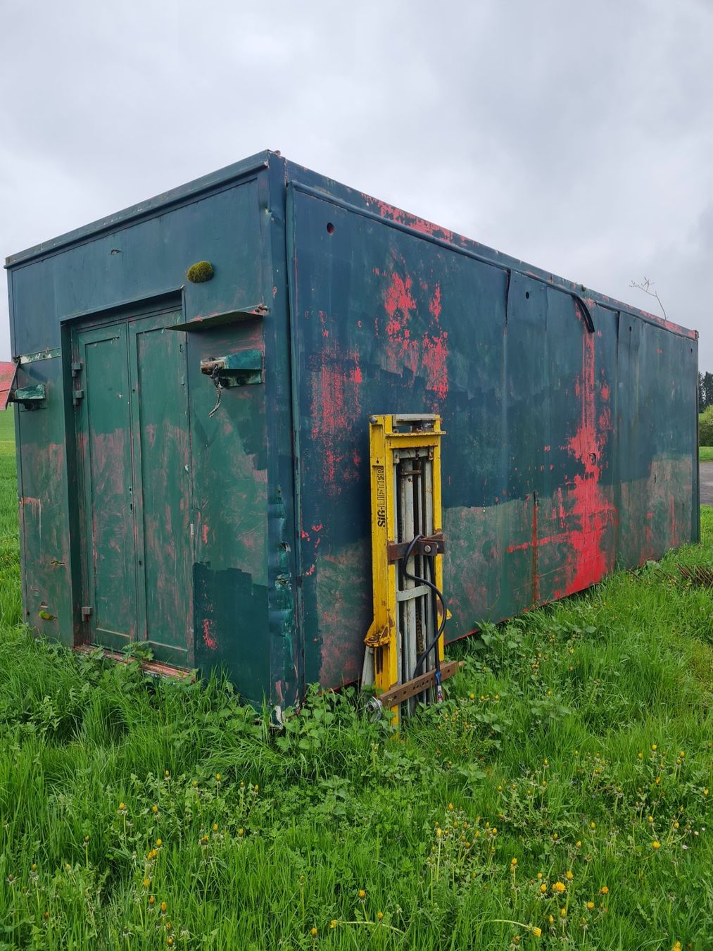 Contenitori edile: Container 7 tonnes à vides !!!!!! – Usato da Villarepos venduto da jerjer22