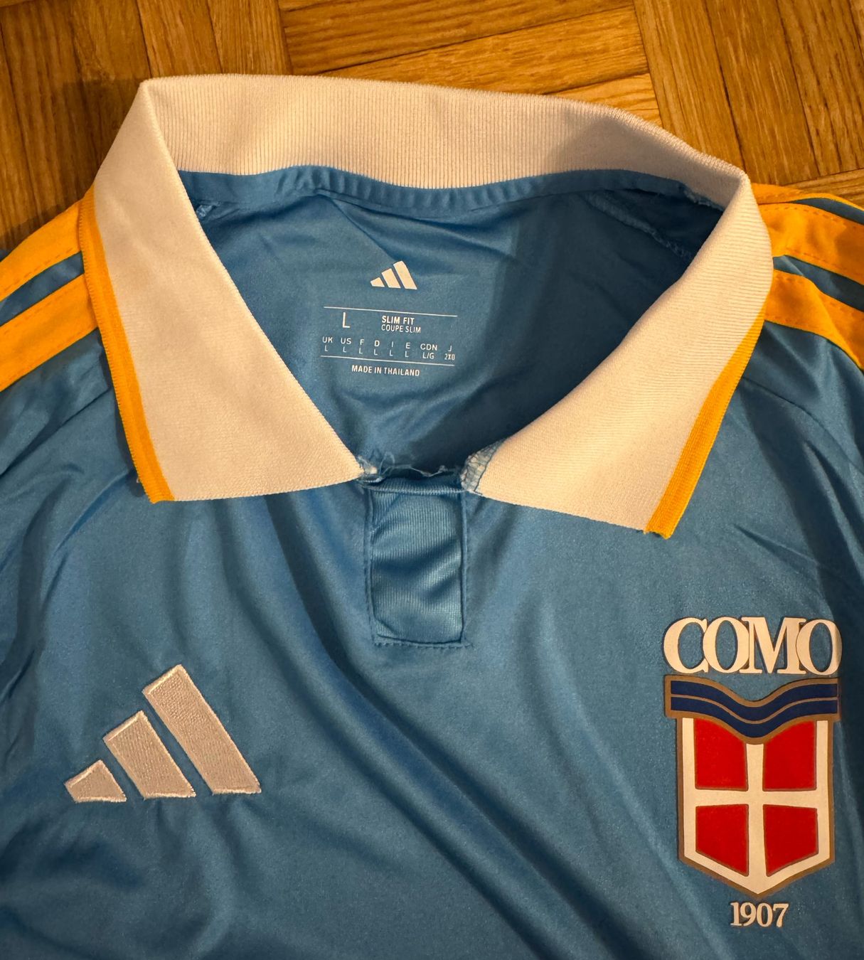 Adidas Maillots de corps & Pantalons: Como - 25/26 - special edition - SIZE L – D'occasion à Zürich par Matteo_7 1