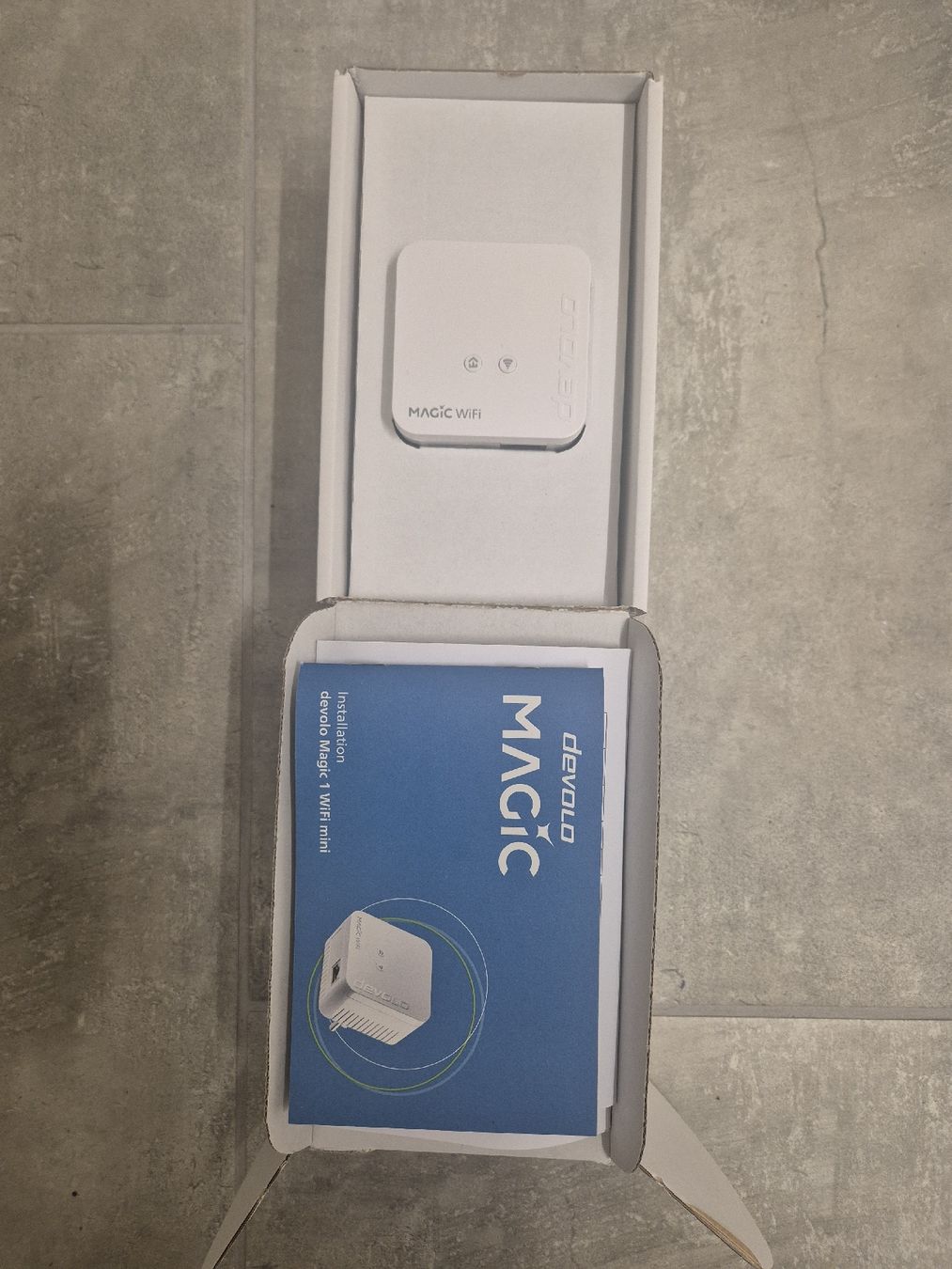 Devolo Unità & Adattatore: Devolo Magic 1 WiFi Starter Kit + Erweiterung Top Zustand – Usato da Pratteln venduto da attech_ 6