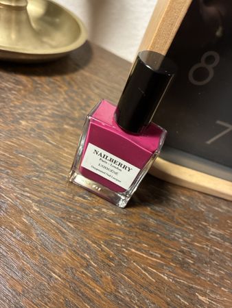 Nailberry L'Oxygene Nail Lacquer Fuchsia New