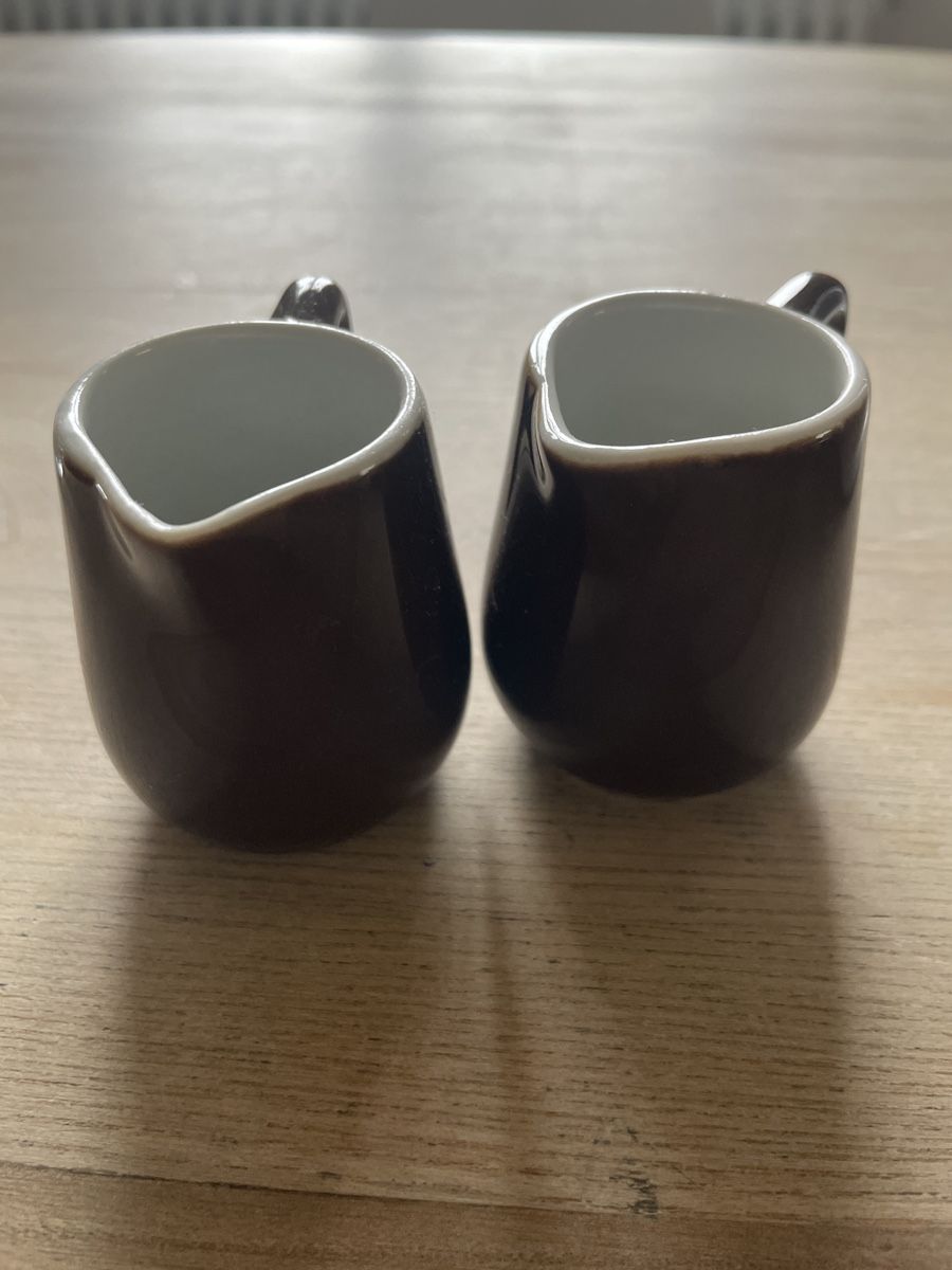 Cucine complete: 2 Antike Rahmkännchen – Usato da Winterthur venduto da Albani5