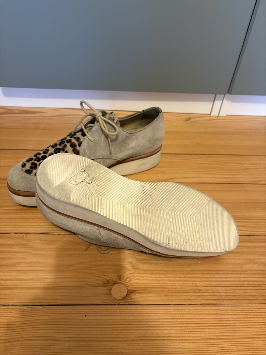 Scarpe da donna: Wildleder Leo Halbschuhe – Usato da Winterthur venduto da andObe 2