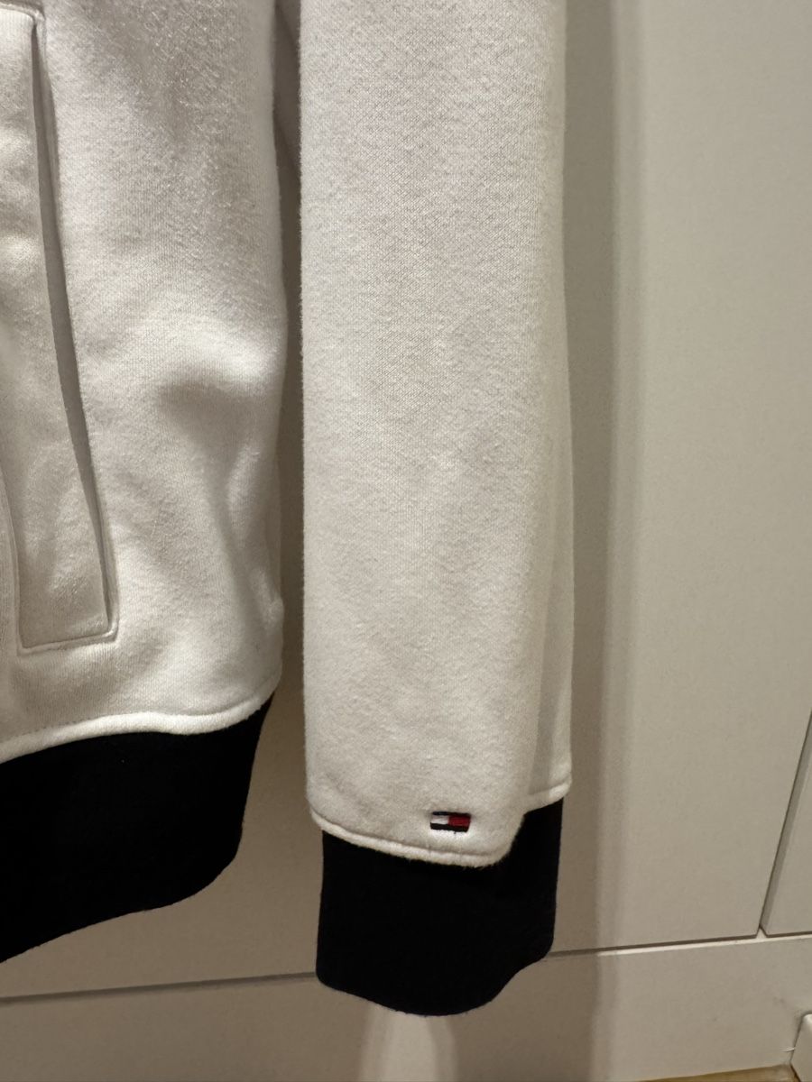 Tommy Hilfiger Maglioni & Felpe: Tommy Hilfiger TH85 Pullover Sweatshirt - XL - Winter! – Usato da Altendorf venduto da wqv_97 1