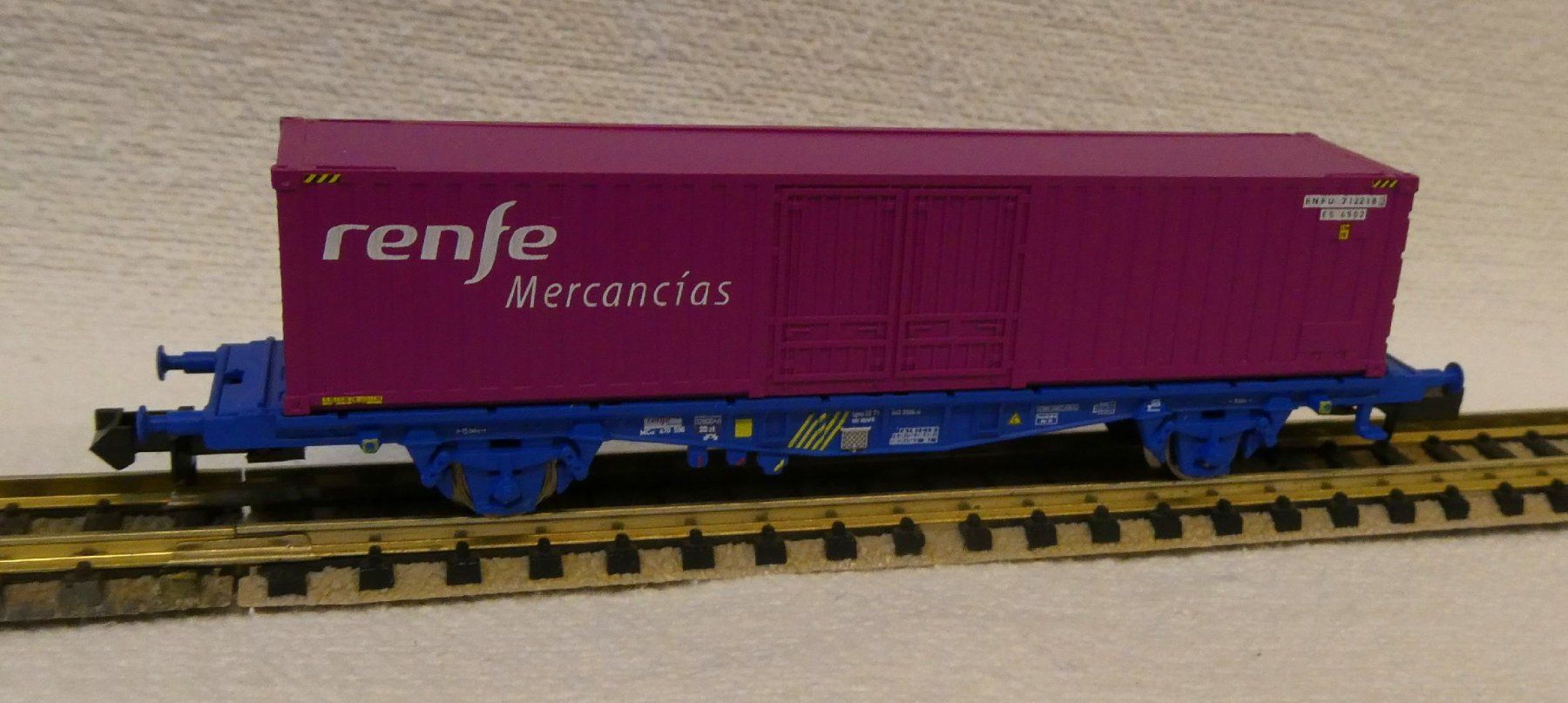 Trix Modelleisenbahnen: 4 Stk Containertragwagen – Neu und originalverpackt aus Rupperswil von Ropi03 2
