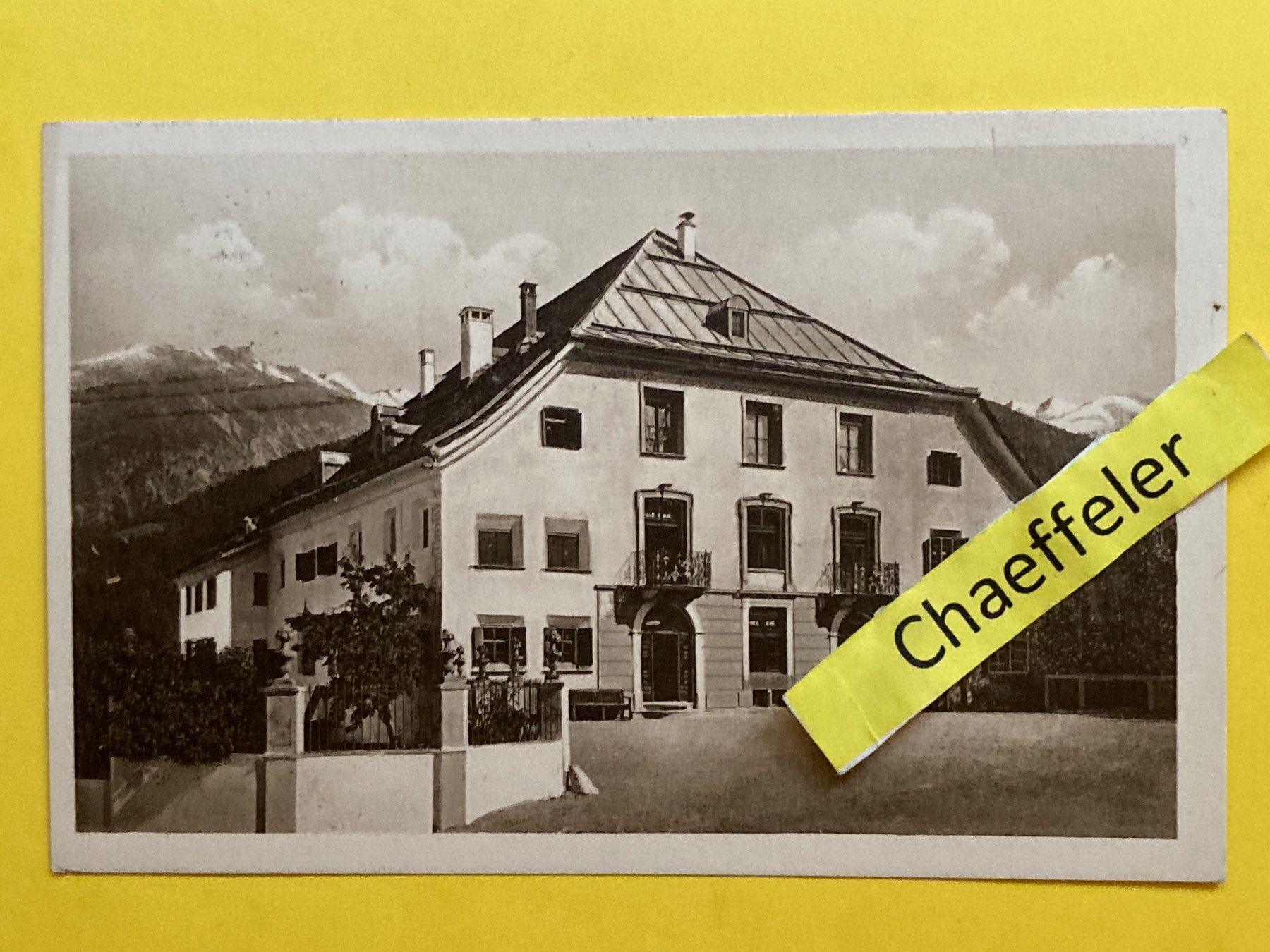 Cartoline postali: 1921 Plantahaus Samaden – Usato da Zürich venduto da Chaeffeler