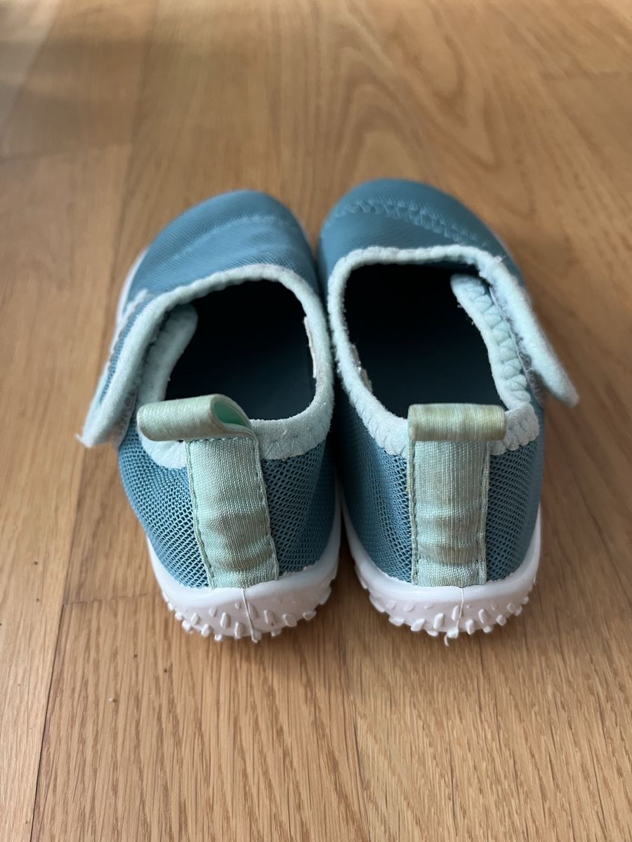 Decathlon Scarpe per ragazzi: Wasserschuhe Decathlon Gr24 – Usato da Root venduto da Kametaro 4